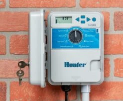 HUNTER X-CORE 6 STATION CONTROLLER